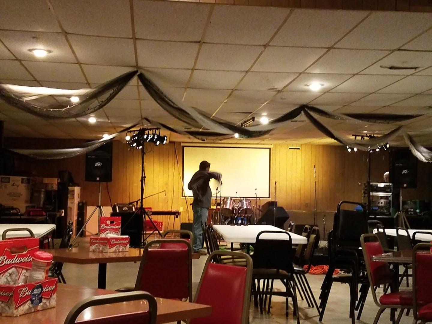 Doc's Restaurant Lounge