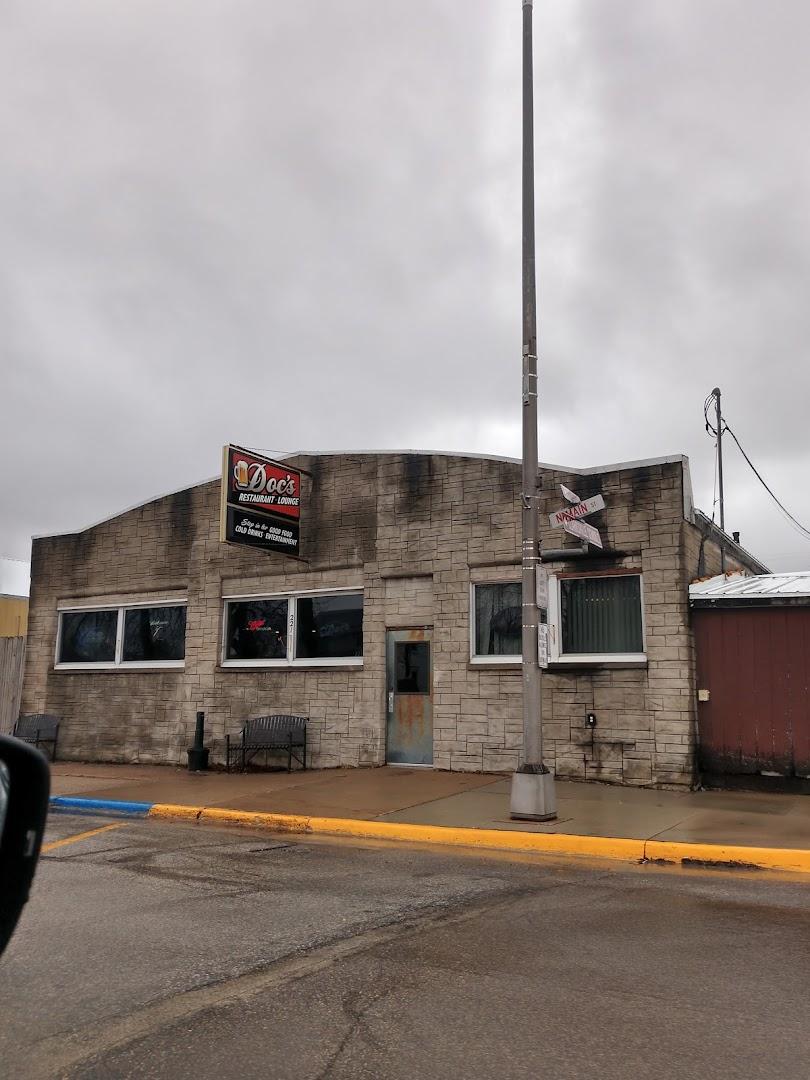 Doc's Restaurant Lounge